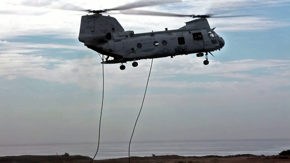 Dvids Video Marines British Commandos Conduct Fast Rope Drills