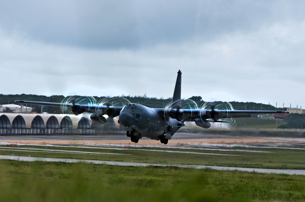 Dvids Images Jumps And Chutes Th Sfs Conduct Airborne Training