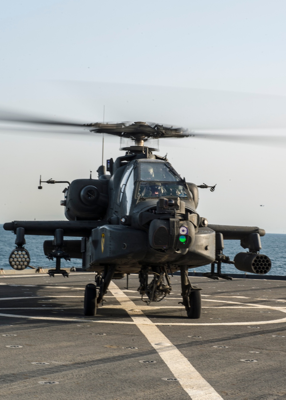 Dvids Images Apache Lands Aboard Uss Gunston Hall Image Of