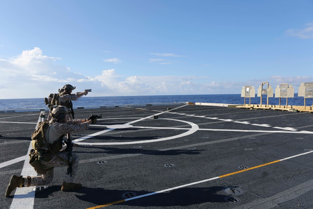 Dvids Images Force Reconnaissance Platoon Shoots Off The Deck Of