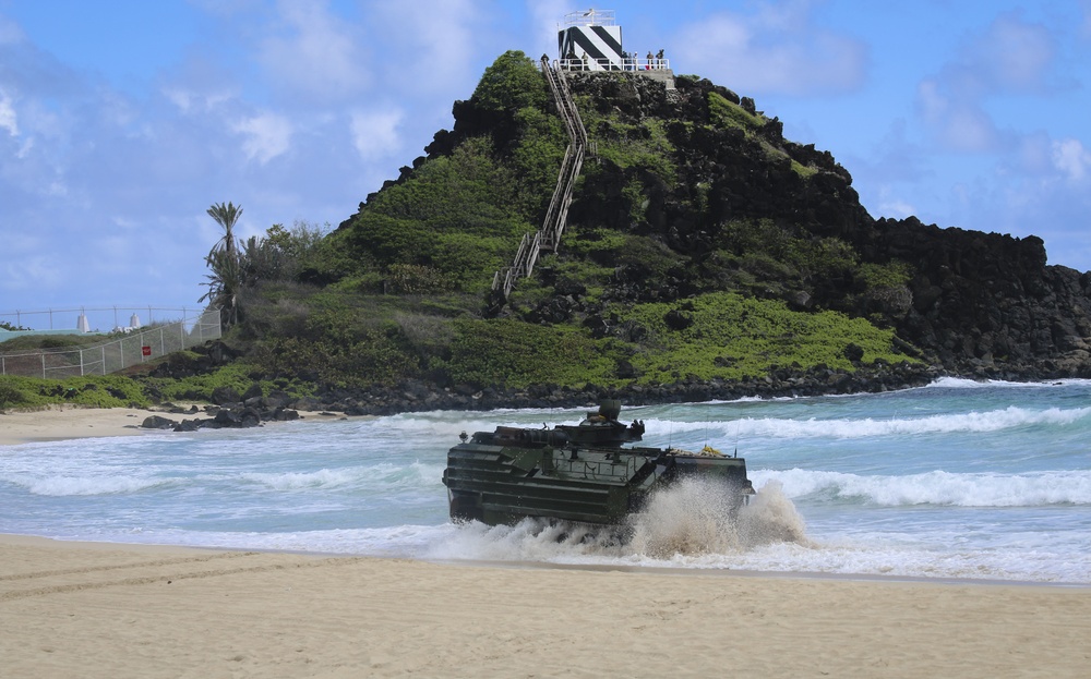 Dvids Images Rimpac Amphibious Assault On Marine Corps Base