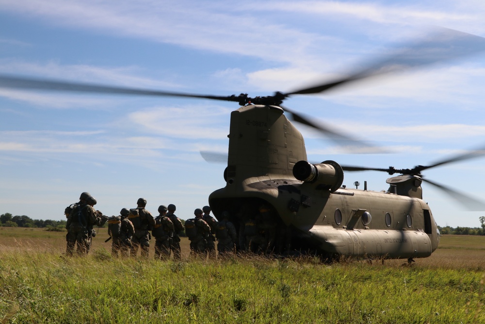 Dvids Images Th Special Forces Conducts Static Line Jumps At Camp