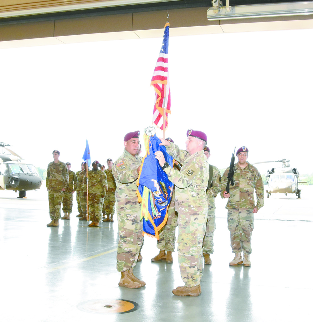 Dvids Images Avn Receives Colors During Reactivation Ceremony