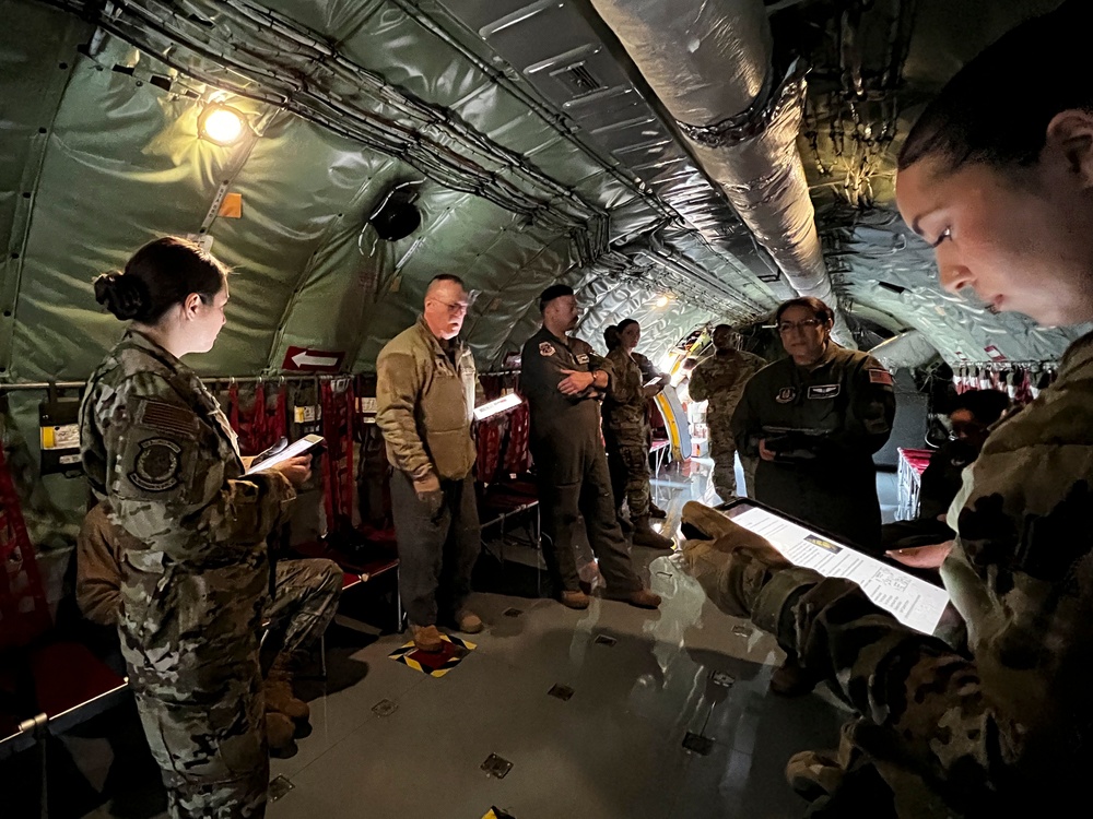 Dvids Images Aeromedical Evacuation Initial Qualification Course