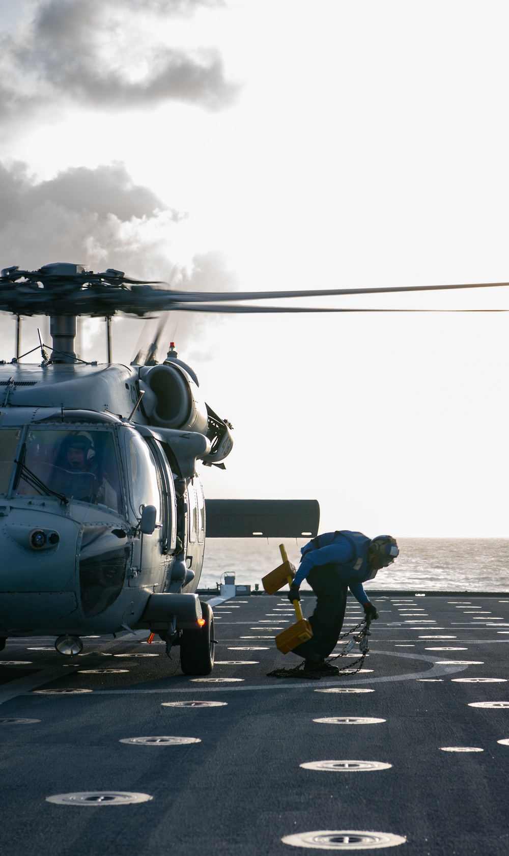 DVIDS Images Sailor Removes Chocks And Chains Image 7 Of 7