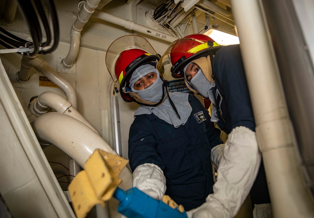 DVIDS Images Sailors Aboard USS Dewey DDG 105 Conduct Damage