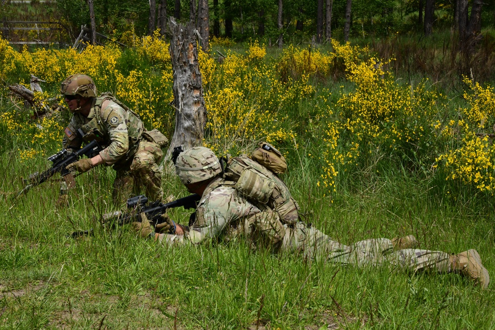 Dvids Images Cr Platoon Live Fire Exercise Image Of