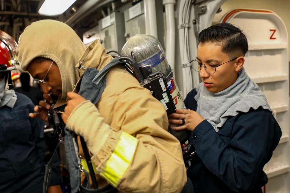 Dvids Images Uss Higgins Conducts Damage Control Training Image