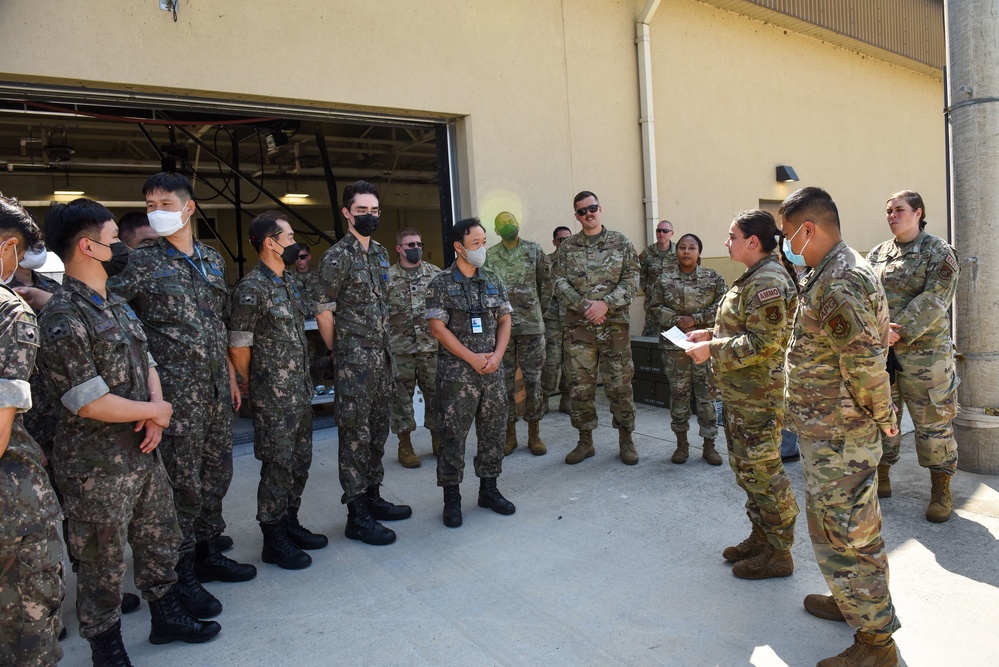 DVIDS Images 8th MXG Conducts Bilateral Immersion Training With