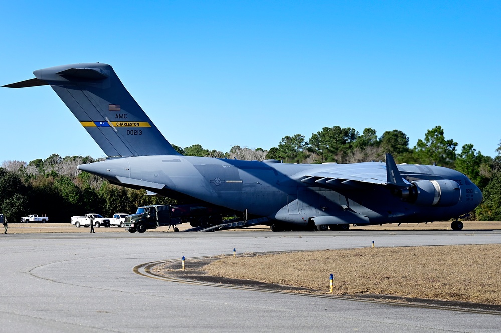 Dvids Images Airmen Conduct Specialized Fuel Operations To Maximize