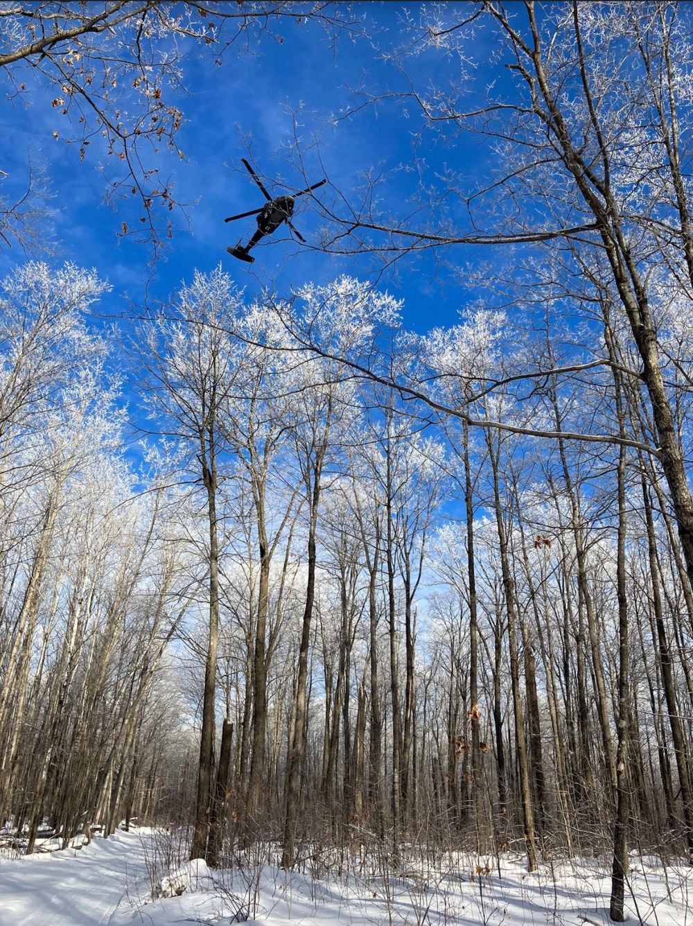 DVIDS News Wisconsin Guard Black Hawk Crew Support Search And