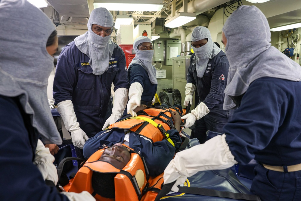 DVIDS Images USS John Finn Conducts Mass Casualty Drill Image 3 Of 3