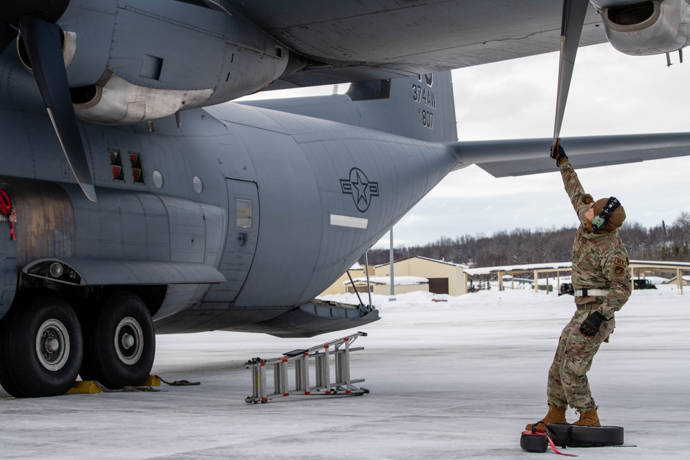 DVIDS Images Yokota Airmen Take On The Tundra During JPMRC 24 02