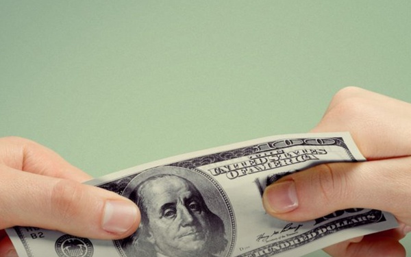 Marine Minute: Money Talks