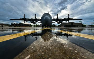 Pathway to Wings Podcast -  Ep 4, Maj. Kenny Thomas, C-130 Hercules Navigator