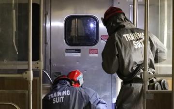 Fort Stewart Soldiers conduct subway search and resuce during Guardian Response 21