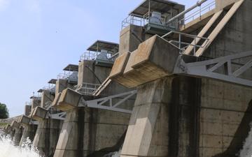 Corpstruction - USACE Updates the National Inventory of Dams Interview Rebecca Ragon