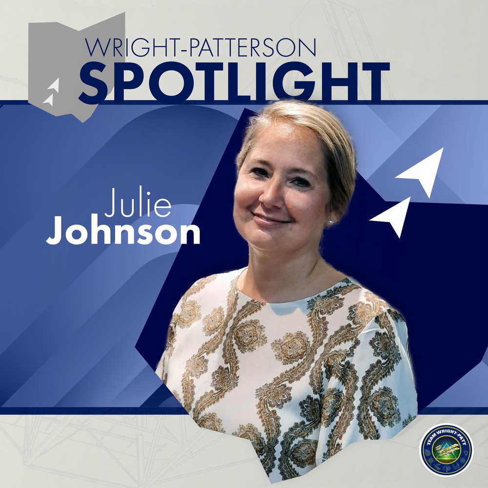 Spotlight Julie Johnson