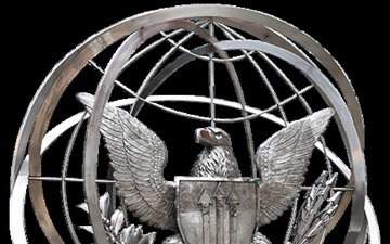Bronze Eagle statue outside DTRA Headquarters