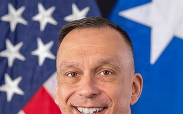 Official Portrait Maj. Gen. Lyle K. Drew, USAF