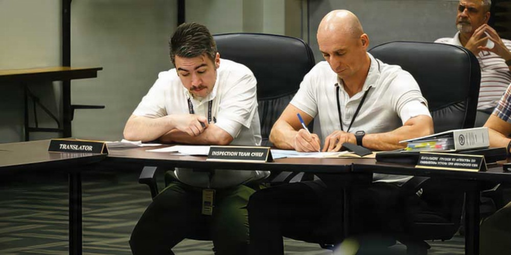 Russian Interpreter Lightbox image - 9