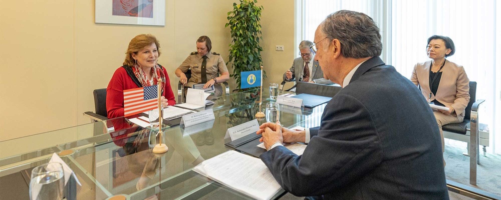 OPCW Director-General meets with the Director of the Defense Threat Reduction Agency of the United States of America