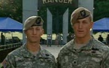 Spc. Venikov and Sgt. 1st Class Sheaffer