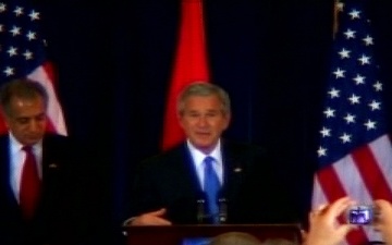 President Bush Addresses the Troops