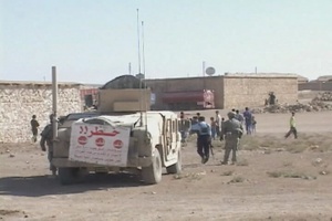 Soldiers Meet With Iraqi Leaders