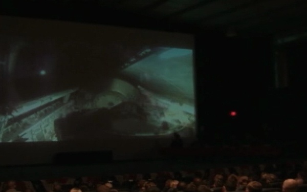 Space Shuttle Endeavor Crew Visits with Airmen