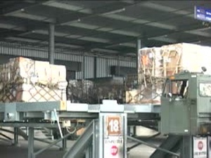 721st Aerial Port Squadron Moves Cargo