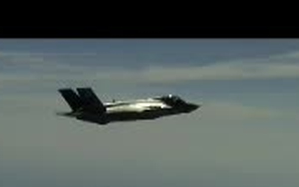 1st Marine F-35 Joint Strike Fighter Flight - 1 Minute Package