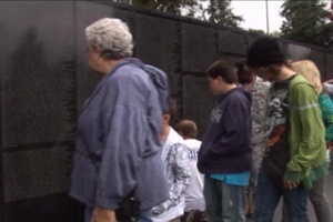 Daily News Update: Traveling Dignity Memorial Wall Arrives in Seattle
