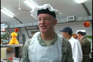 Gen. Fraser Serves Up Thanksgiving at Guatanamo