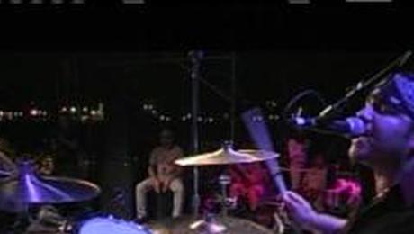 Command Performance: Los Lonely Boys