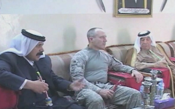 U.S. Soldiers Visit Sheik to Discuss Issues