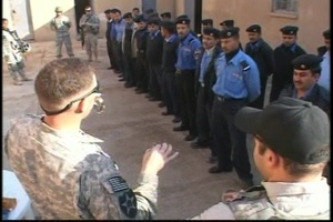 Soldiers Donate Handcuffs to Iraqi Police