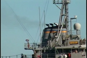 USNS Grasp (ARS 51) Pulls into Guantanamo Bay, Part 1