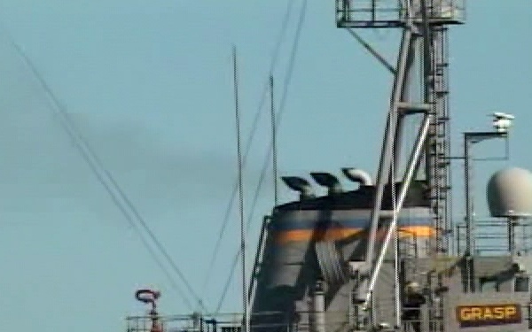 USNS Grasp (ARS 51) Pulls into Guantanamo Bay, Part 1