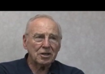 Daily News Update: Legends of Aerospace Visit USS Dwight D. Eisenhower