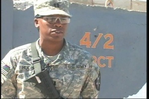Soldiers Meet First Female Four-Star General