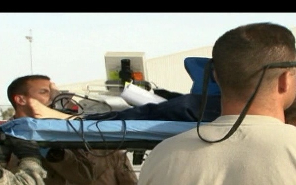 Aeromedical Evacuation Crew Provides Care/Transport for Patients - Package