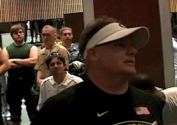 Oregon Ducks Thank Military