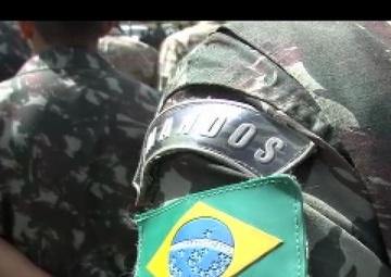 Fuerzas Comando 2010 - Opening Ceremony, Package
