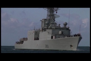 HMCS Algonquin Arrives at JBPHH for RIMPAC