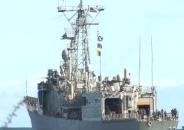 USS McClusky Leaves Pearl Harbor to Join RIMPAC 2010