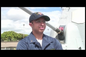 USS Chosin Departs