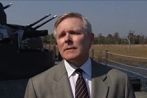 Daily News Update: SECNAV Mabus Praises Navy, Marine Corps