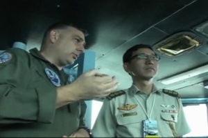 USS George Washington Hosts Dignitaries