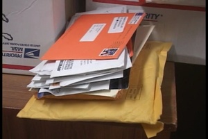 Holiday mail for deployed US Soldiers